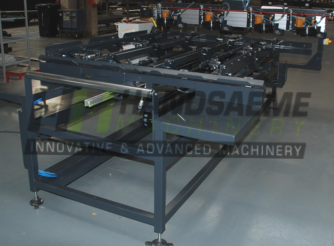 Automated machine will assemble and nail assembled timber fencing