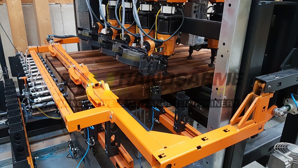 HM-FRAM-H-ROBOT : Production line for wooden patio frames