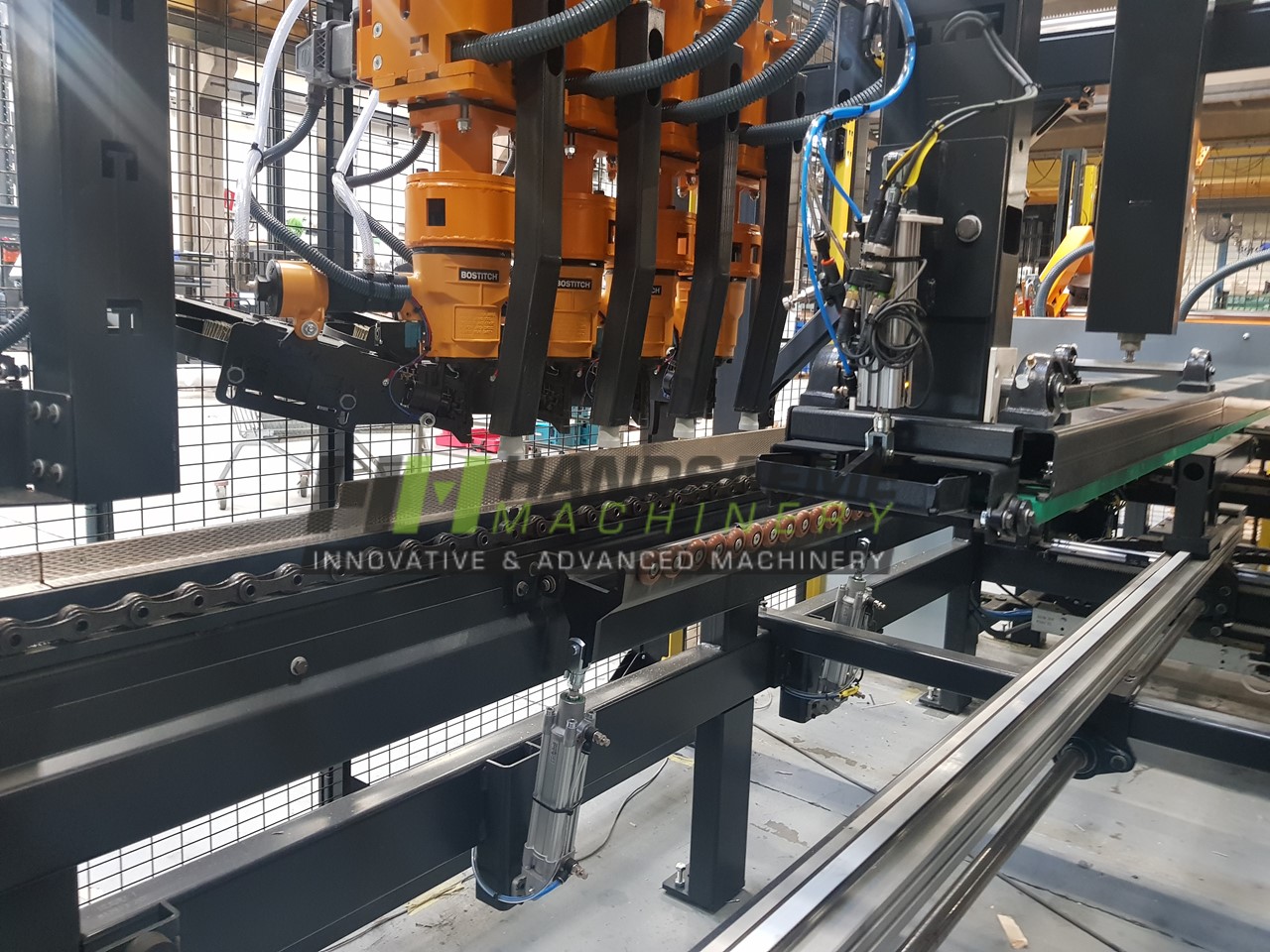 Stacker that takes the finished panels automatically off the machine and piles them up