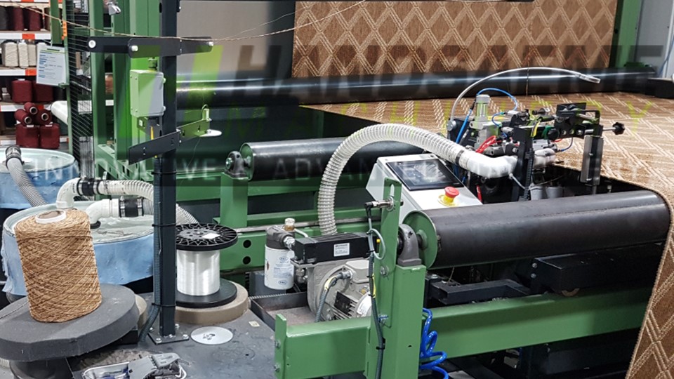 Regan Plantkunde Dhr Handsaeme Machinery - Machinaal afwerken zijkant tapijt - HANDSAEME  MACHINERY